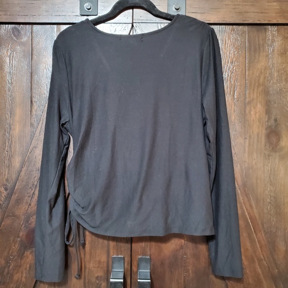 NWOT - Planet Gold Trendy Plus Size Faux-Wrap Top - Picture 3 of 5